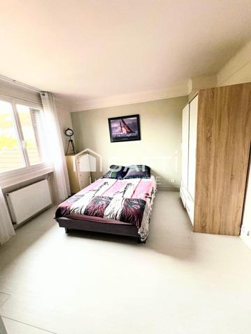 Les Pavillons-sous-Bois 93320 Maison de 150m2 divisée en 5 studios, terrain 233m2 Idéal investisseurs