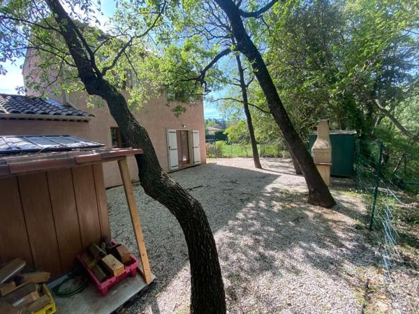 Villa de 75m² avec étage - 3 chambres - garage - terrain