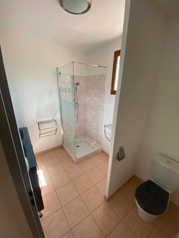 Villa de 75m² avec étage - 3 chambres - garage - terrain
