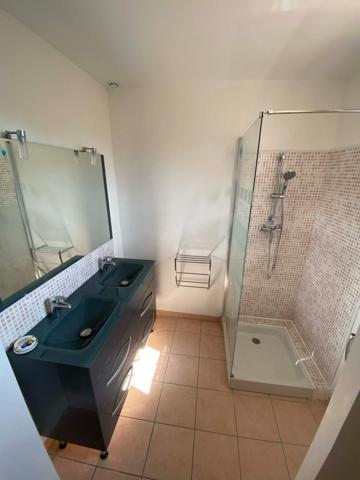 Villa de 75m² avec étage - 3 chambres - garage - terrain