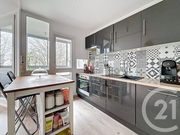 Appartement F4 à vendre  4 pièces - 79,38 m2 CHAMPS SUR MARNE - 77
