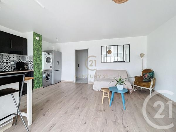 Appartement F4 à vendre  4 pièces - 79,38 m2 CHAMPS SUR MARNE - 77
