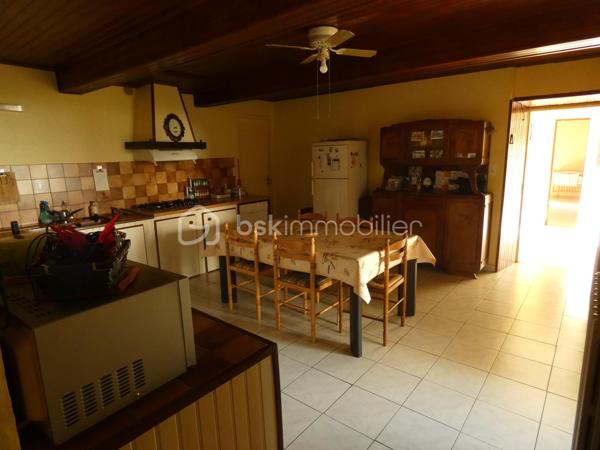 Maison ancienne de 201 m²