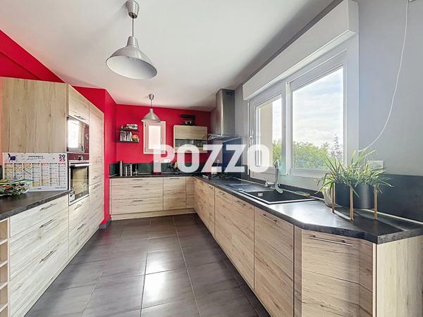 A VENDRE - Juvigny Les Vallées - Maison 6 pièce(s) 102 m² JUVIGNY LES VALLEES