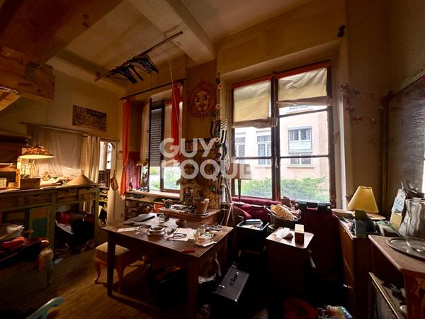 Appartement à rénover - Proximité Place Commandant Arnaud