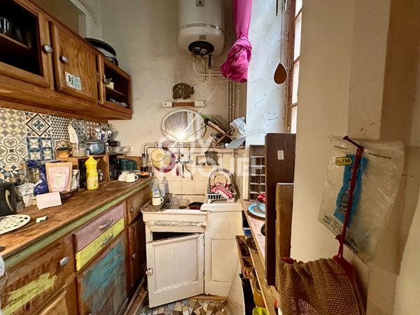 Appartement à rénover - Proximité Place Commandant Arnaud