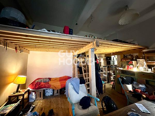 Appartement à rénover - Proximité Place Commandant Arnaud