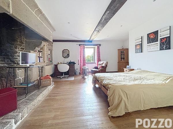 A Vendre - Marcilly - Maison 9 pièce(s) 255 m² MARCILLY