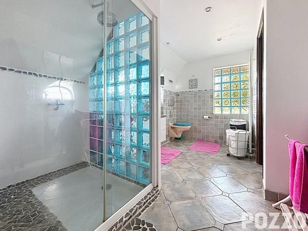 A Vendre - Marcilly - Maison 9 pièce(s) 255 m² MARCILLY