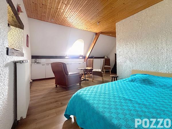 A Vendre - Marcilly - Maison 9 pièce(s) 255 m² MARCILLY