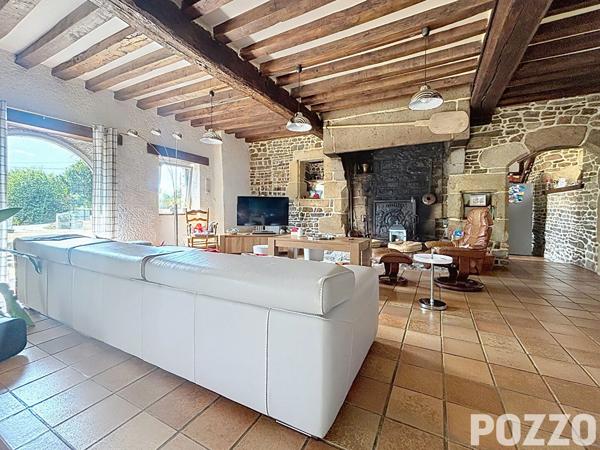A Vendre - Marcilly - Maison 9 pièce(s) 255 m² MARCILLY