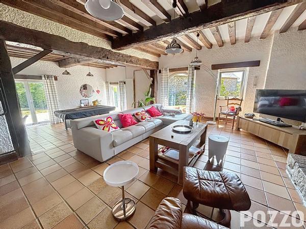 A Vendre - Marcilly - Maison 9 pièce(s) 255 m² MARCILLY