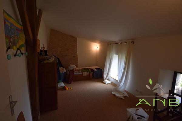 Charmante maison en pierre rénovée - Rouzède