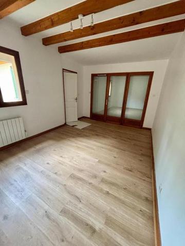 Maison à louer à Saillans (26340)
