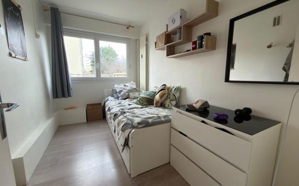 Appartement à vendre    3 pièces • 66,24 m2 Saint-Maur-des-Fossés