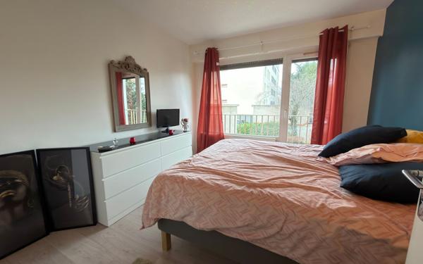 Appartement à vendre    3 pièces • 66,24 m2 Saint-Maur-des-Fossés