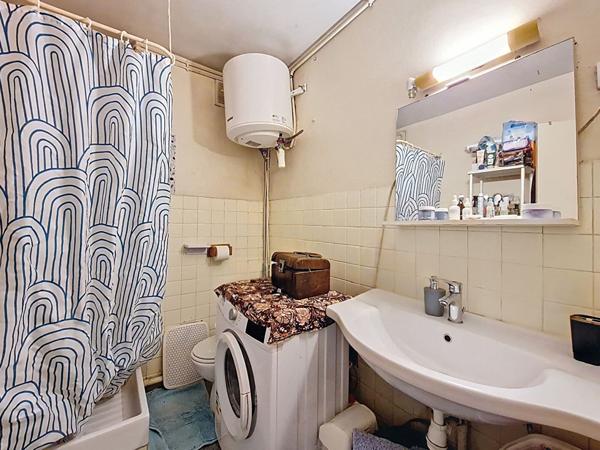 Appartement Marseille 1 pièce(s) 33.51 m2