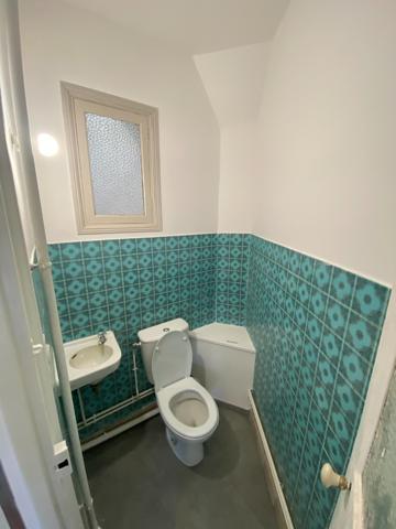 Sens (89100) Grand T2 refait à neuf avec balcon à Sens