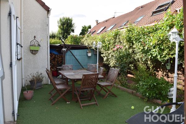 PAVILLON F4 LE PERRAY EN YVELINES