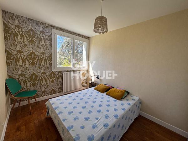 À vendre : Appartement 4 pièces à BRON dans une copropriété arboré - 190 000  Idéal investissement