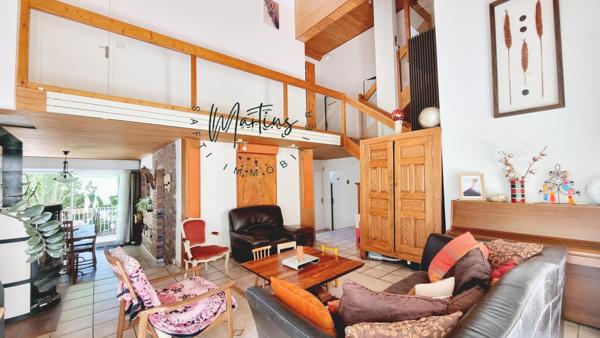 Maison Familiale, proche centre ville, 170m², 5 chambres, studio indépendant, garage.