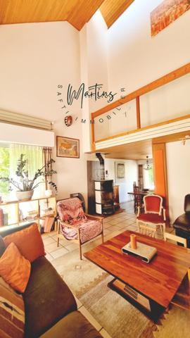 Maison Familiale, proche centre ville, 170m², 5 chambres, studio indépendant, garage.