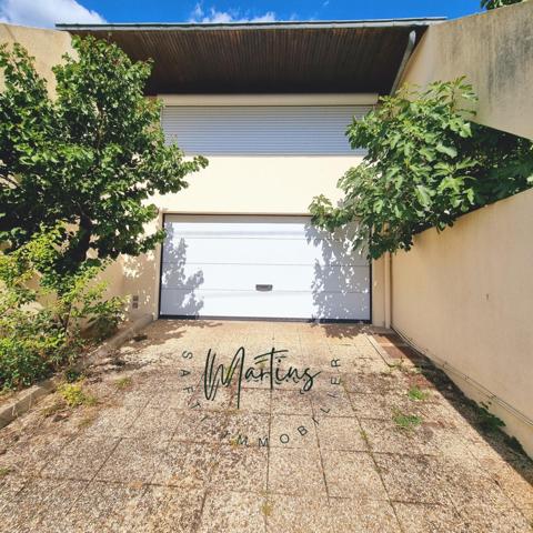 Maison Familiale, proche centre ville, 170m², 5 chambres, studio indépendant, garage.