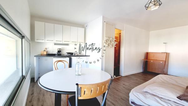 Maison Familiale, proche centre ville, 170m², 5 chambres, studio indépendant, garage.