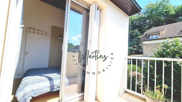 Maison Familiale, proche centre ville, 170m², 5 chambres, studio indépendant, garage.