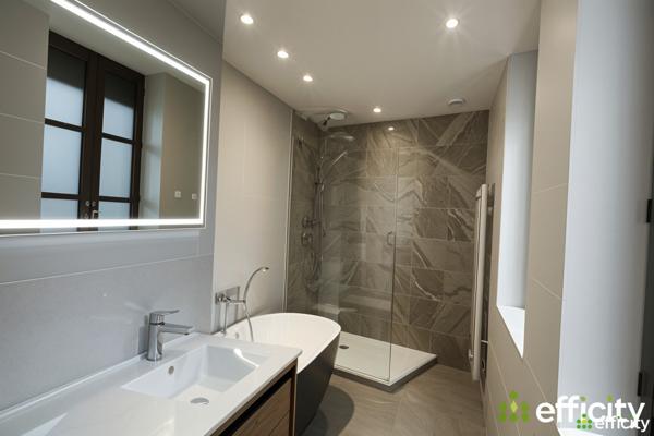 Maison 6 pièces - 160 m² Exclusivité efficity