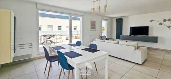 LE BOUSCAT HIPPODROME - Appartement en attique de 80m² avec terrasse de 100 m² - Résidence récente et sécurisée