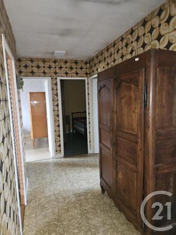 Maison à vendre  5 pièces - 105 m 2   ST PIERRE LE MOUTIER  - 58
