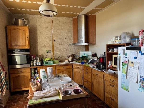 Très joli corps de ferme à terminer de rénover