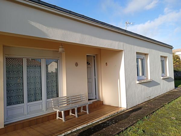 Maison 85 m² avec véranda et garage ? Breuil-Magné