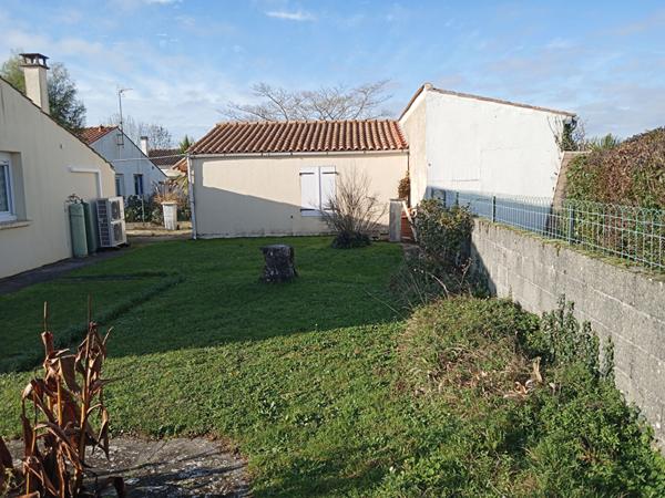 Maison 85 m² avec véranda et garage ? Breuil-Magné