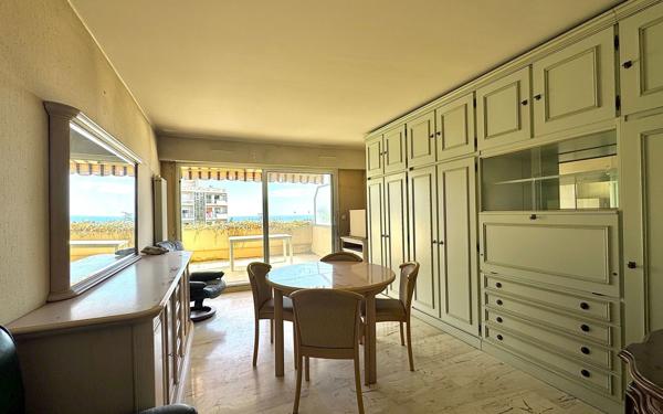 Appartement à vendre    1 pièce • 31,38 m2 Nice