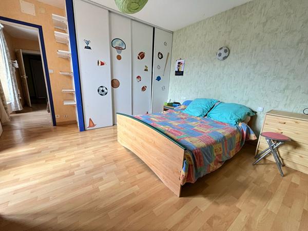 Maison Lassay Les Chateaux 7 pièce(s) 204 m2