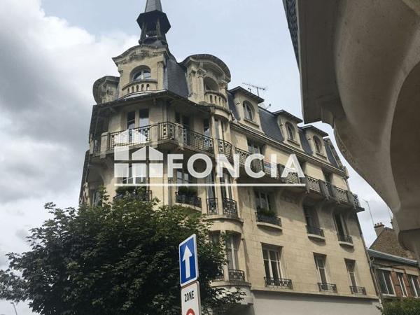 Location Appartement 5 pièces 110.5 m² - 16 AVENUE D'ARCHES Charleville Mezieres 08000