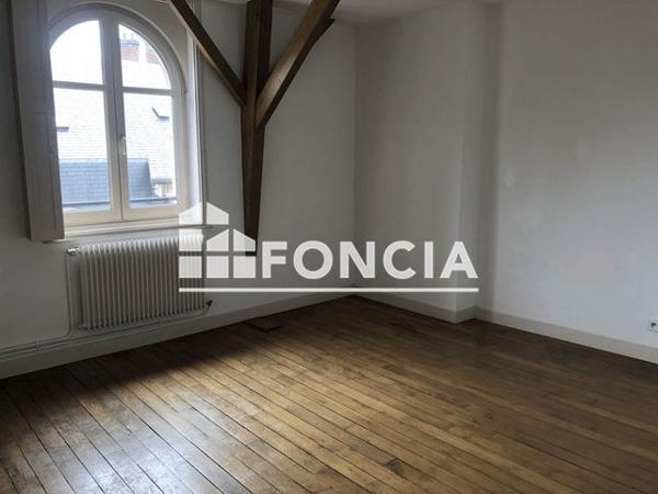 Location Appartement 5 pièces 110.5 m² - 16 AVENUE D'ARCHES Charleville Mezieres 08000