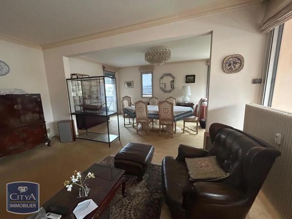 Appartement à vendre 4 pièces 121m² Oyonnax (01100)