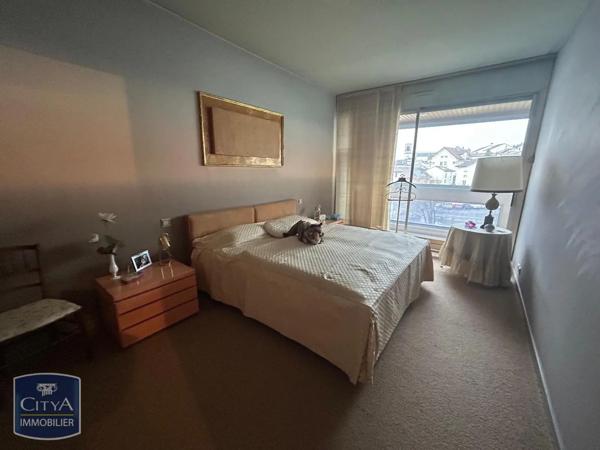 Appartement à vendre 4 pièces 121m² Oyonnax (01100)