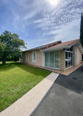 maisonT4 sans travaux 3 garages piscine