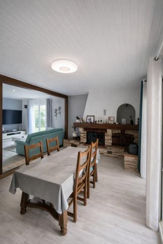 maisonT4 sans travaux 3 garages piscine