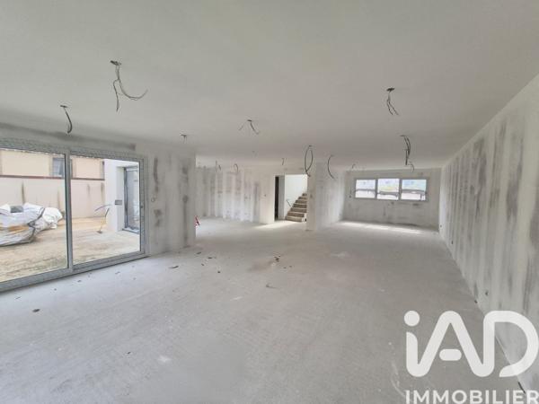 Maison à vendre 7 pièces 227 m² Witry-lès-Reims