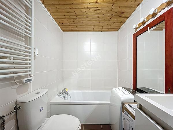 Maison individuelle de 120.91 m², avec terrain plat de 937 m², située en plein coeur du village prisé d'Epagny-Metz-Tessy