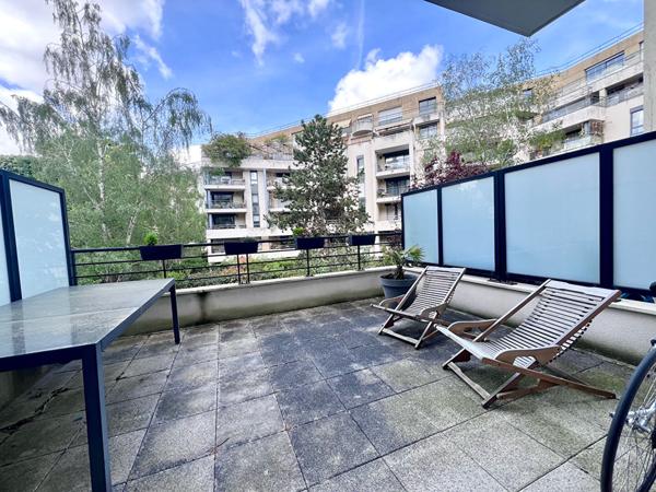 Appartement Suresnes 1 pièce(s) 26 m2