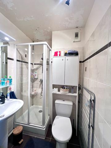 Appartement Suresnes 1 pièce(s) 26 m2