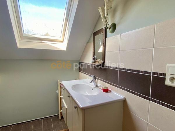 Vente Maison151,64 m² - 5 Pièces - SAINT MARTIN SOUS MONTAIGU (71640)