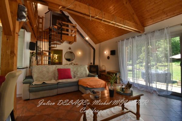 Maison T6 à UBAYE SERRE PONCON (04)