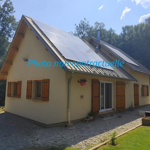 Maison T6 à UBAYE SERRE PONCON (04)